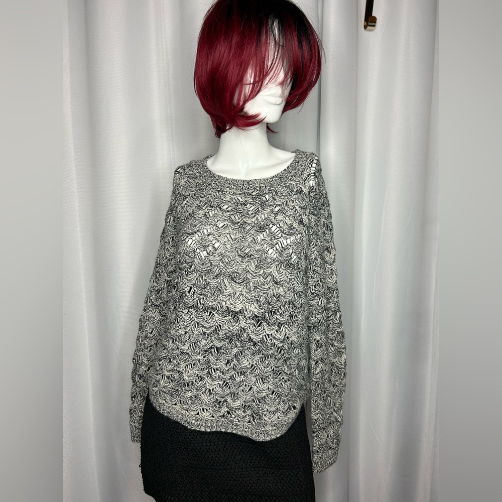 Women's Black and White Sweater